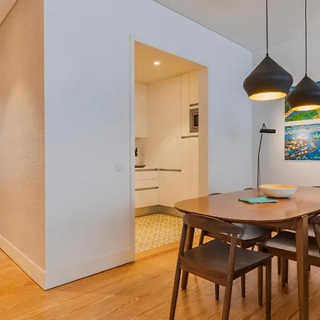 Apartman Downtown By The River By Lovelystay Lisboa